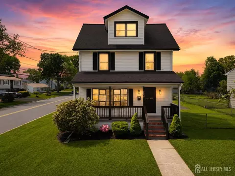 774 Maple Ave, Piscataway, NJ 08854