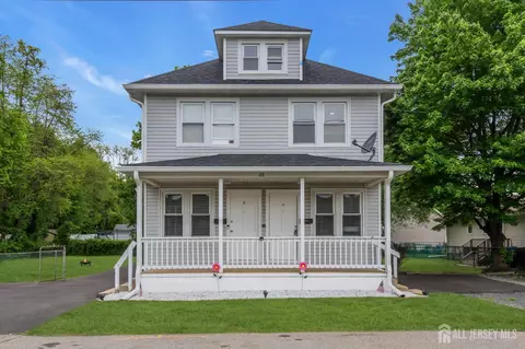 28 Victoria Ave, Spotswood, NJ 08884
