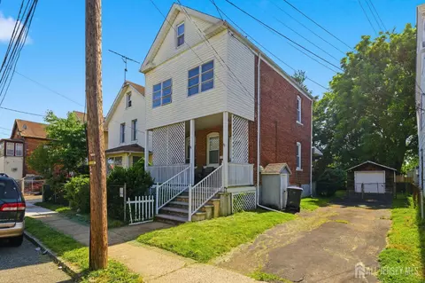17 Fisher Ave, Bound Brook, NJ 08805
