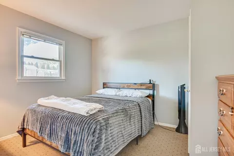 Bedroom - 27 Eileen Way, Edison, NJ 08837 photo 6 of 7