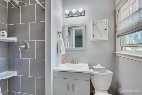Bath - 27 Eileen Way, Edison, NJ 08837 photo 1 of 2