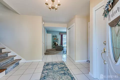 Entry Way - 27 Eileen Way, Edison, NJ 08837 photo 1 of 3