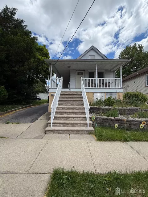 690 Carson Ave, Perth Amboy, NJ 08861