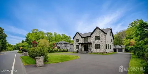 147 Carter Rd, Princeton, NJ 08540