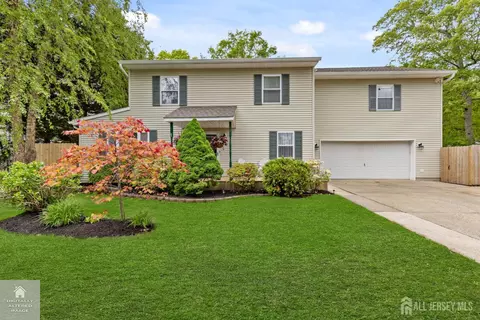 1591 W Princeton Ave, Brick, NJ 08724