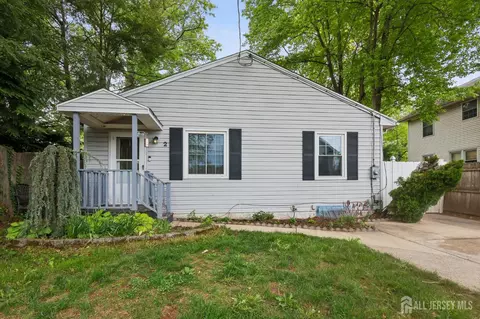 2 Culver Ln, East Brunswick, NJ 08816