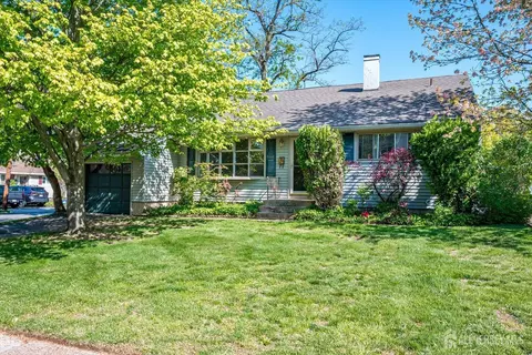 26 Farrell Ave, Colonia, NJ 07067