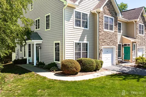 34 Amber Dr, Old Bridge, NJ 08857