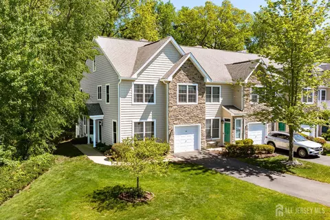 34 Amber Dr, Old Bridge, NJ 08857