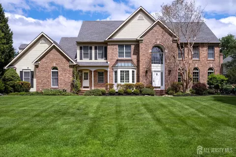 4 Cooks Cor, Plainsboro, NJ 08536