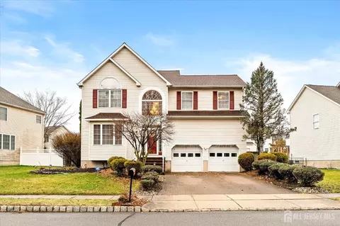 33 Yorktown Rd, South Brunswick, NJ 08852