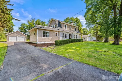 790 Ridge Rd, South Brunswick, NJ 08852
