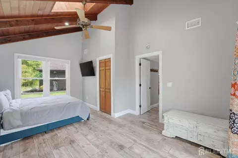 Bedroom - 208 Hidden Hollow Ct, Edison, NJ 08820 photo 2 of 5