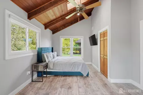 Bedroom - 208 Hidden Hollow Ct, Edison, NJ 08820 photo 1 of 5