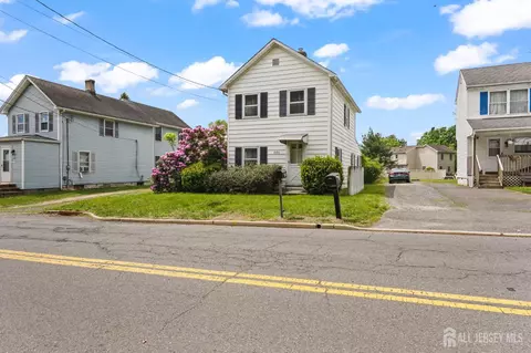 646 Ridge Rd, South Brunswick, NJ 08852