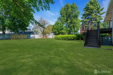 Exterior - 3 Wilton Ave, Middlesex, NJ 08846 photo 9 of 12