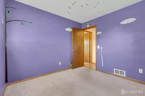 Bedroom - 3 Wilton Ave, Middlesex, NJ 08846 photo 6 of 6