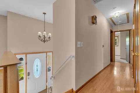 Entry Way - 3 Wilton Ave, Middlesex, NJ 08846 photo 1 of 1