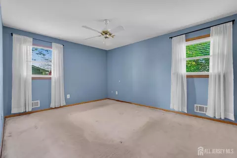 Bedroom - 3 Wilton Ave, Middlesex, NJ 08846 photo 1 of 6