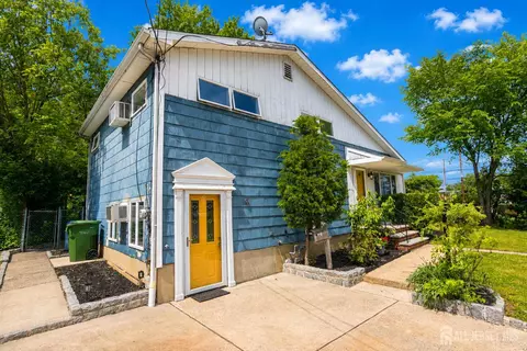 Exterior - 8 Stony Rd, Edison, NJ 08817 photo 3 of 8