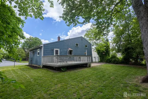 Exterior - 8 Stony Rd, Edison, NJ 08817 photo 6 of 8