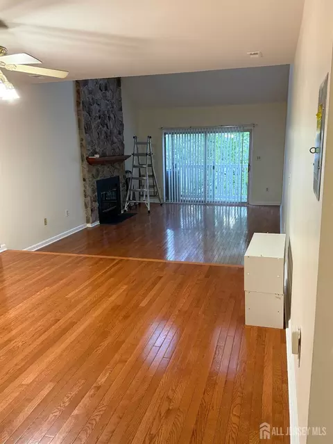 2406 Jesse Way #24, Piscataway, NJ 08854