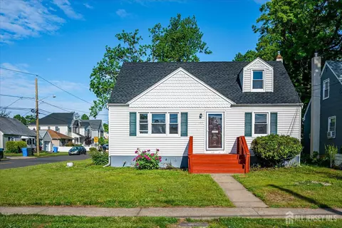 145 Auth Ave, Iselin, NJ 08830