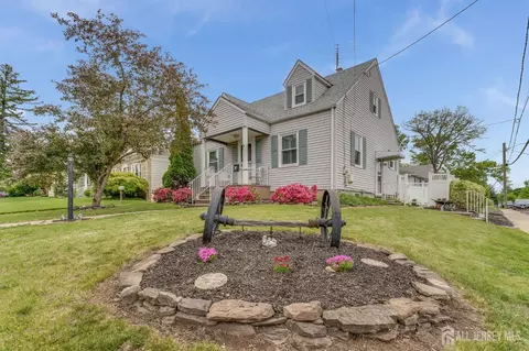 38 Eastern States Pkwy, Somerville, NJ 08876