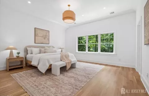 Bedroom - 21 Middlesex Ave, Edison, NJ 08820 photo 1 of 1