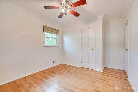 Bedroom - 4 Augusta Ct, Edison, NJ 08820 photo 4 of 6