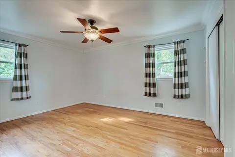 Bedroom - 4 Augusta Ct, Edison, NJ 08820 photo 1 of 6
