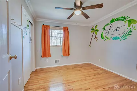 Bedroom - 4 Augusta Ct, Edison, NJ 08820 photo 5 of 6