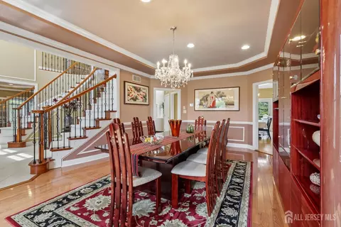 Dining - 3 Windhaven Ct, Monroe, NJ 08831 photo 3 of 5