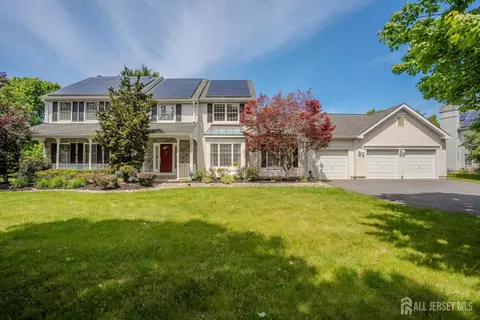 1 Bunting Ct, Plainsboro, NJ 08536