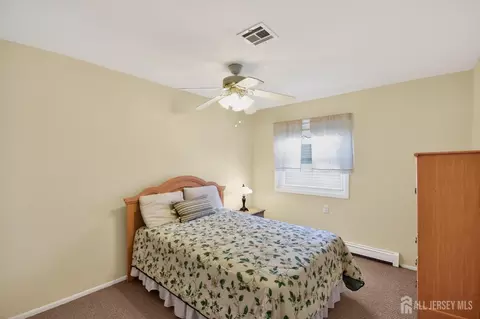 Bedroom - 17 Corinth Pl, Berkeley, NJ 08757 photo 1 of 6