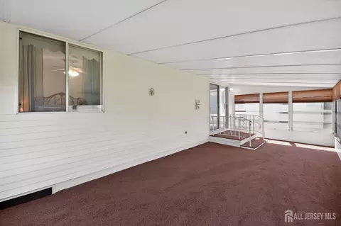 Exterior - 17 Corinth Pl, Berkeley, NJ 08757 photo 2 of 7