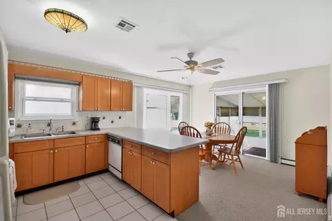 Kitchen - 17 Corinth Pl, Berkeley, NJ 08757 photo 1 of 3