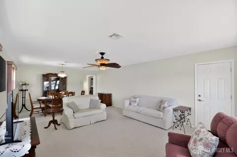 Living - 17 Corinth Pl, Berkeley, NJ 08757 photo 2 of 2