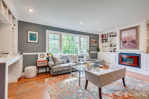Living - 10 Falcon Dr, Edison, NJ 08820 photo 3 of 3