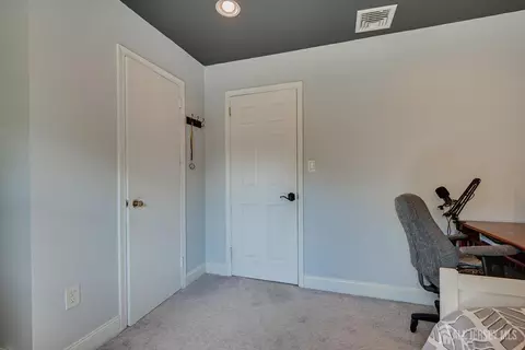 Bedroom - 10 Falcon Dr, Edison, NJ 08820 photo 2 of 5