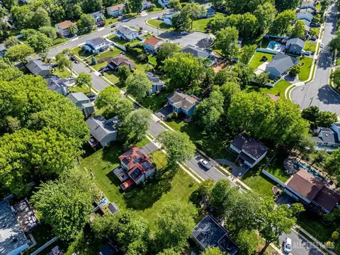 View/Area - 10 Falcon Dr, Edison, NJ 08820 photo 3 of 8