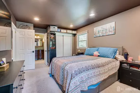 Bedroom - 10 Falcon Dr, Edison, NJ 08820 photo 5 of 5