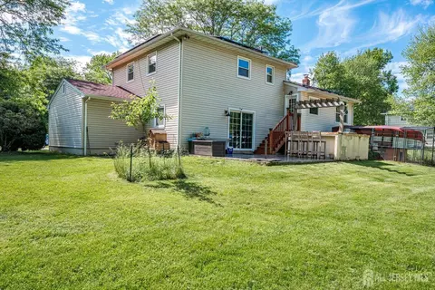 Other - 10 Falcon Dr, Edison, NJ 08820 photo 11 of 12