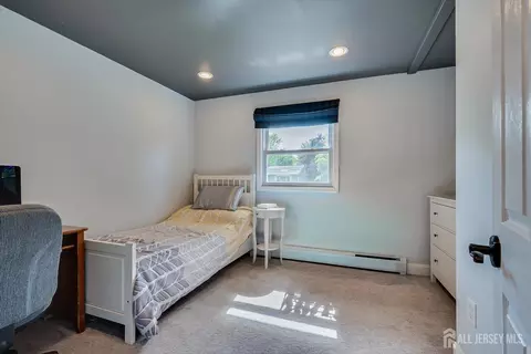 Bedroom - 10 Falcon Dr, Edison, NJ 08820 photo 1 of 5