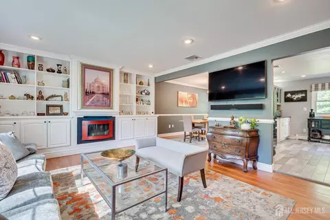 Living - 10 Falcon Dr, Edison, NJ 08820 photo 2 of 3