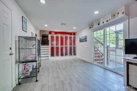 Other - 10 Falcon Dr, Edison, NJ 08820 photo 10 of 12