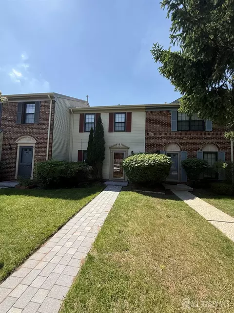 464 Harwick Ct, Piscataway, NJ 08854