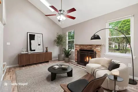 38 Cherrywood Dr, Somerset, NJ 08873