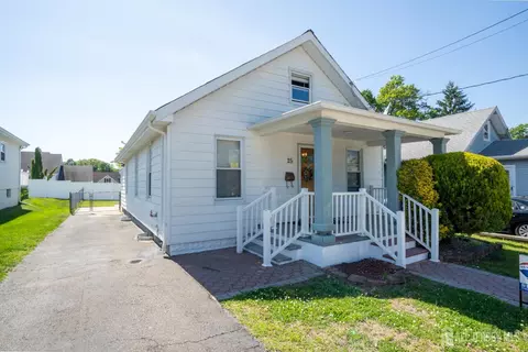 25 Reid St, Sayreville, NJ 08872