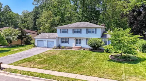 1575 Miriam Dr, North Brunswick, NJ 08902